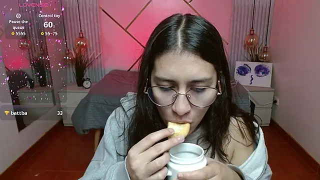 Snapshot of Lita_Rogers chatting on April 2026 01:57:02 PM Lita Rogers online show from April 2026 01:57:02 PM