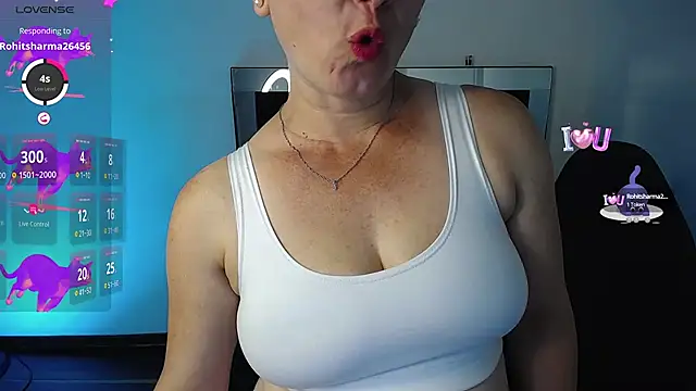 milly sanchez online show from March 2025 10:19:02 PM