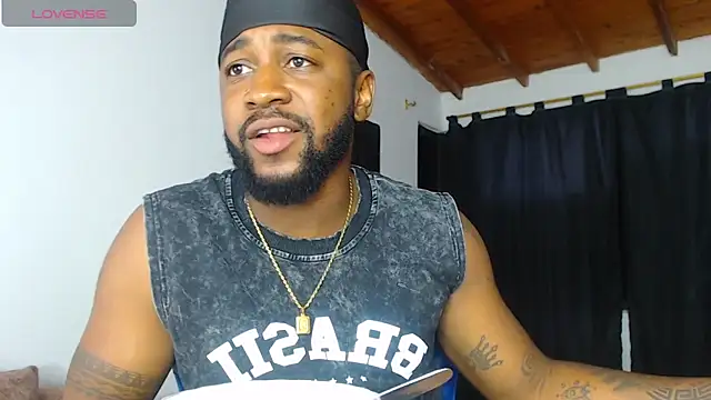 Snapshot of Drake_Nassir4 chatting on May 2026 05:27:02 AM Drake Nassir4 online show from May 2026 05:27:02 AM