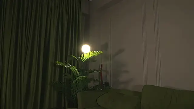 EnchantedIvy online show from June 2026 07:37:01 PM