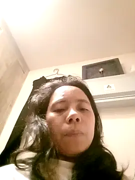 Snapshot of doggiepossession chatting on February 2025 02:54:02 PM doggiepossession online show from February 2025 02:54:02 PM