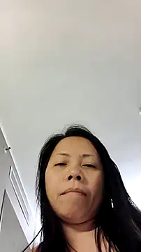 Snapshot of doggiepossession chatting on November 2025 10:47:01 AM doggiepossession online show from November 2025 10:47:01 AM