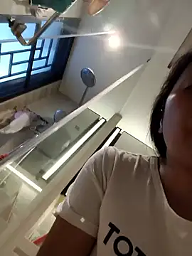 Snapshot of doggiepossession chatting on November 2025 07:13:02 AM doggiepossession online show from November 2025 07:13:02 AM