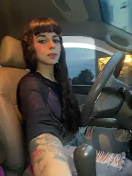 VioletaSubmissive online show from May 2026 11:11:01 PM