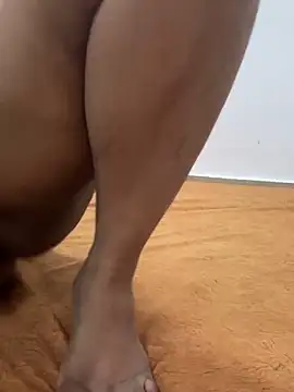 sissarahotty online show from February 2025 08:19:01 PM