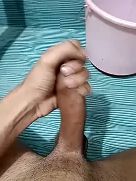 Snapshot of Mr_joh chatting on February 2026 05:17:02 AM Mr joh online show from February 2026 05:17:02 AM