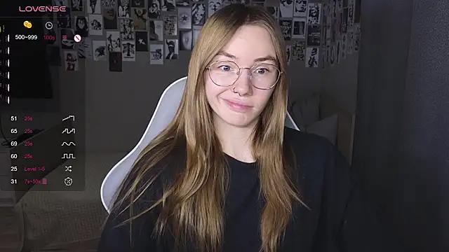 littlevildevil online show from March 2026 10:37:01 AM