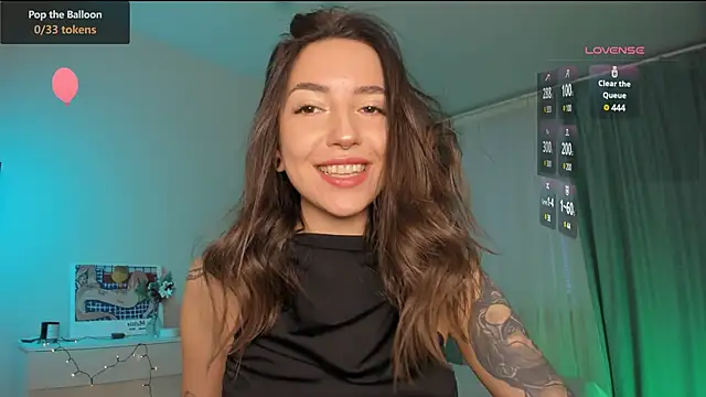 Snapshot of Oh_My_Dianee chatting on January 2025 10:38:02 AM Oh My Dianee online show from January 2025 10:38:02 AM