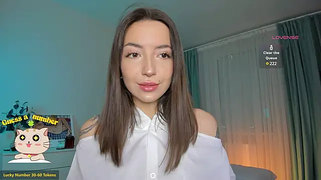 Snapshot of Oh_My_Dianee chatting on March 2025 07:26:02 AM Oh My Dianee online show from March 2025 07:26:02 AM