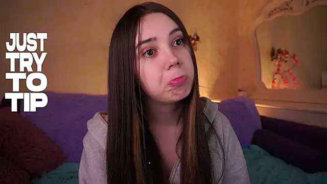 GillianDowdey online show from May 2026 03:44:01 AM