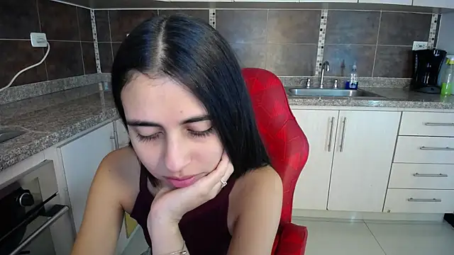 Snapshot of anna_alvarez chatting on April 2026 12:13:01 PM anna alvarez online show from April 2026 12:13:01 PM