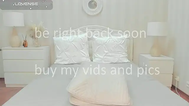 Nicky Stone online show from May 2026 03:17:01 PM