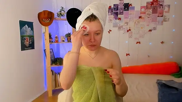 leazy peazy online show from March 2025 09:04:02 AM