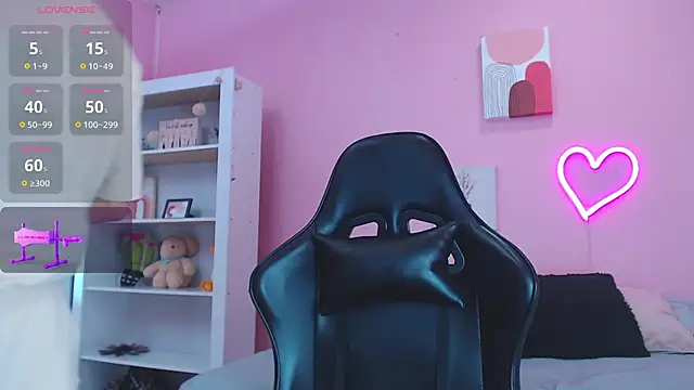 Snapshot of Ian_Castillo_ chatting on January 2025 11:13:02 AM Ian Castillo online show from January 2025 11:13:02 AM