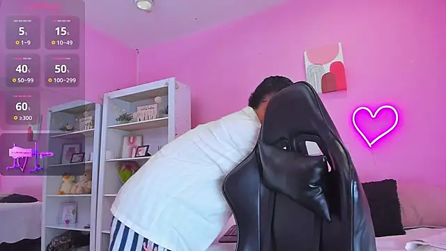 Snapshot of Ian_Castillo_ chatting on February 2025 11:13:02 AM Ian Castillo online show from February 2025 11:13:02 AM