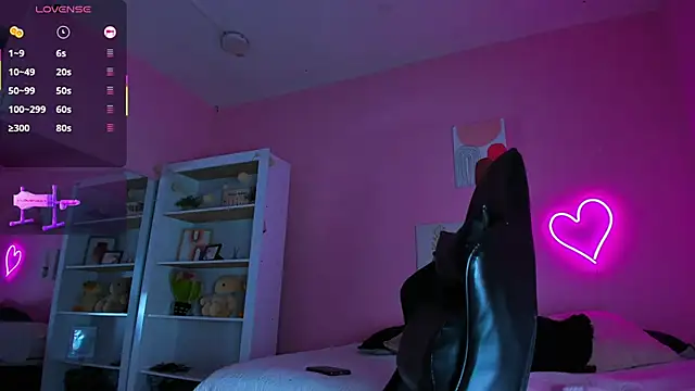 Snapshot of Ian_Castillo_ chatting on March 2025 11:19:01 AM Ian Castillo online show from March 2025 11:19:01 AM