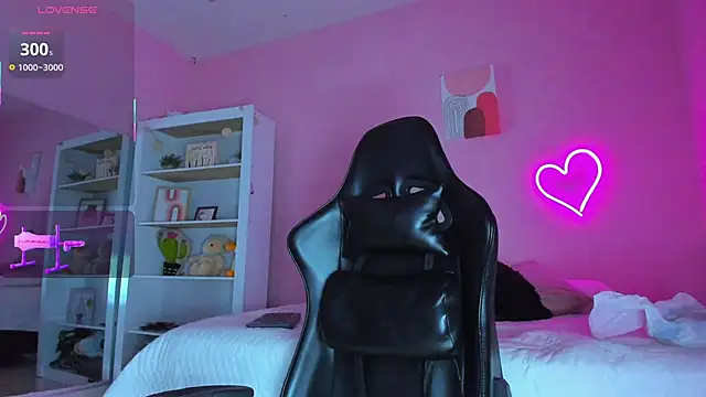 Snapshot of Ian_Castillo_ chatting on March 2025 11:16:01 AM Ian Castillo online show from March 2025 11:16:01 AM