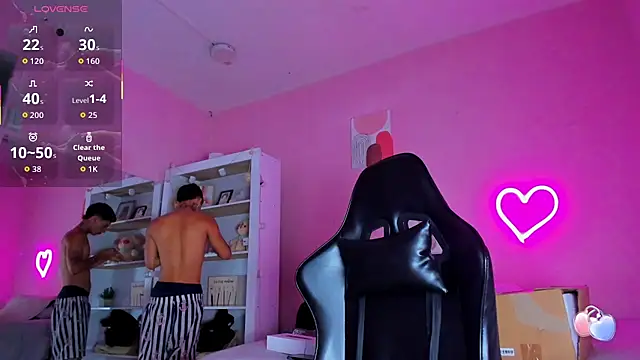 Snapshot of Ian_Castillo_ chatting on September 2025 11:21:02 AM Ian Castillo online show from September 2025 11:21:02 AM