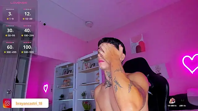 Snapshot of Ian_Castillo_ chatting on September 2025 11:23:02 AM Ian Castillo online show from September 2025 11:23:02 AM