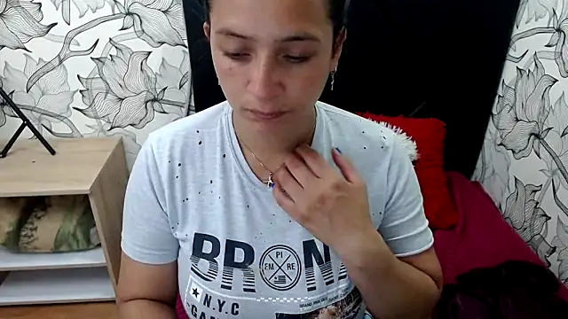 sarax ximena online show from January 2025 03:36:02 PM