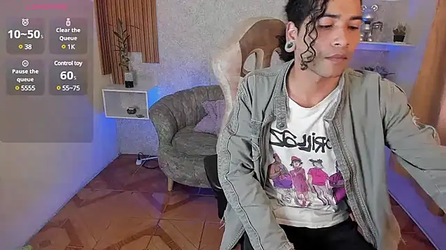 Aaron Jassell1 online show from February 2025 12:55:02 PM