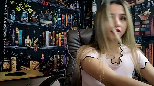 julietta   jackson online show from January 2025 07:40:01 PM