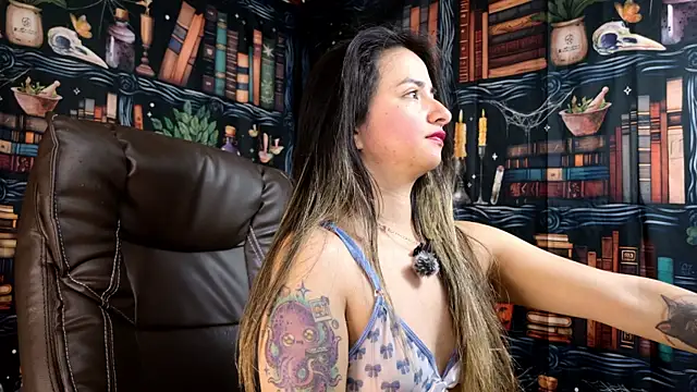 julietta   jackson online show from April 2026 08:50:01 PM