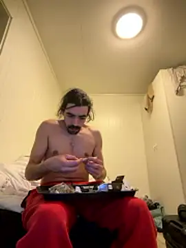 wolfwhite95 online show from March 2026 11:30:02 PM