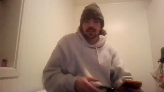 wolfwhite95 online show from April 2026 07:23:02 PM