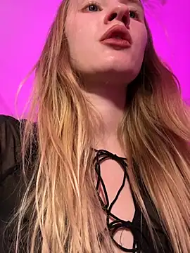 saint cat25 online show from November 2025 06:35:02 PM