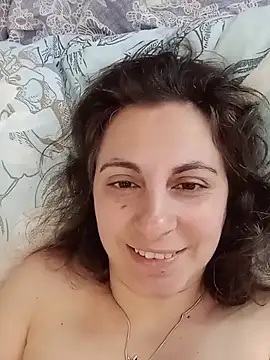 Snapshot of ShelaDiass chatting on May 2026 04:43:02 AM ShelaDiass online show from May 2026 04:43:02 AM