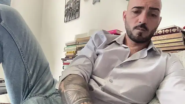 Snapshot of alessandromori91 chatting on May 2026 12:46:01 PM alessandromori91 online show from May 2026 12:46:01 PM