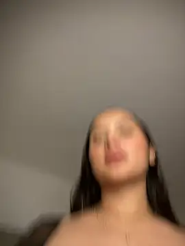 MollySanders    online show from February 2025 10:48:01 PM