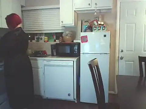 Snapshot of Big-Tits-McGee chatting on December 2024 01:48:02 AM Big-Tits-McGee online show from December 2024 01:48:02 AM