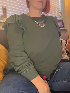 Snapshot of Big-Tits-McGee chatting on January 2025 10:41:02 PM Big-Tits-McGee online show from January 2025 10:41:02 PM