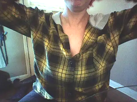 Snapshot of Big-Tits-McGee chatting on January 2025 06:51:01 PM Big-Tits-McGee online show from January 2025 06:51:01 PM