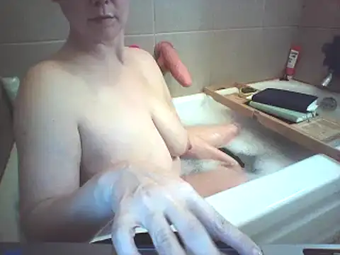 Snapshot of Big-Tits-McGee chatting on January 2025 06:45:01 PM Big-Tits-McGee online show from January 2025 06:45:01 PM