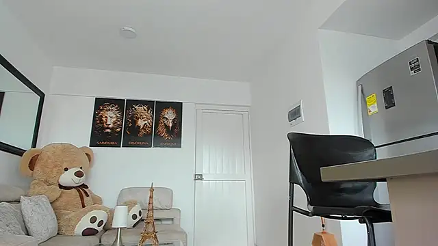 smit hot sr online show from February 2025 09:15:02 PM