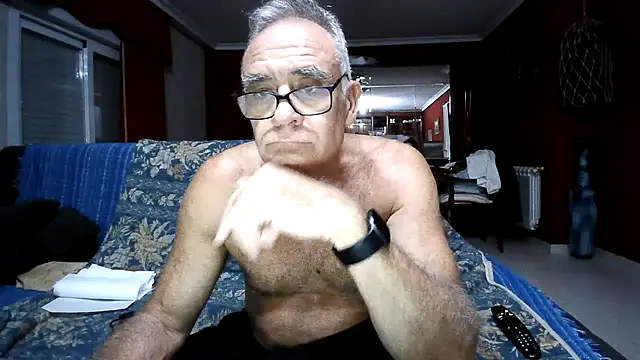 maduroguapo online show from April 2026 09:10:02 PM