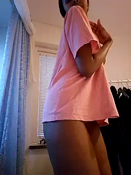 Summerlisa online show from February 2025 03:58:02 PM