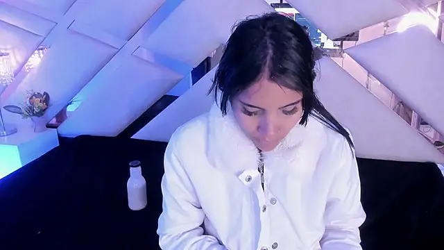 sophie pariss online show from December 2025 03:37:02 AM