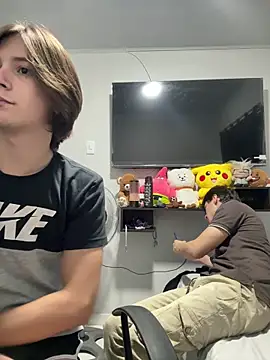 Alex and Fabian online show from February 2026 04:53:02 AM