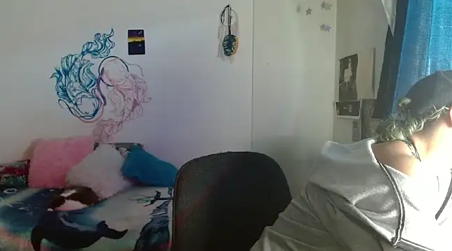 Snapshot of fenixmfx19 chatting on December 2024 03:17:02 PM fenixmfx19 online show from December 2024 03:17:02 PM