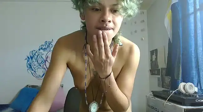 Snapshot of fenixmfx19 chatting on December 2024 06:31:01 PM fenixmfx19 online show from December 2024 06:31:01 PM