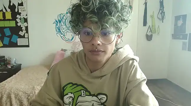 Snapshot of fenixmfx19 chatting on January 2025 07:10:01 PM fenixmfx19 online show from January 2025 07:10:01 PM