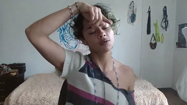 Snapshot of fenixmfx19 chatting on February 2025 07:07:01 PM fenixmfx19 online show from February 2025 07:07:01 PM