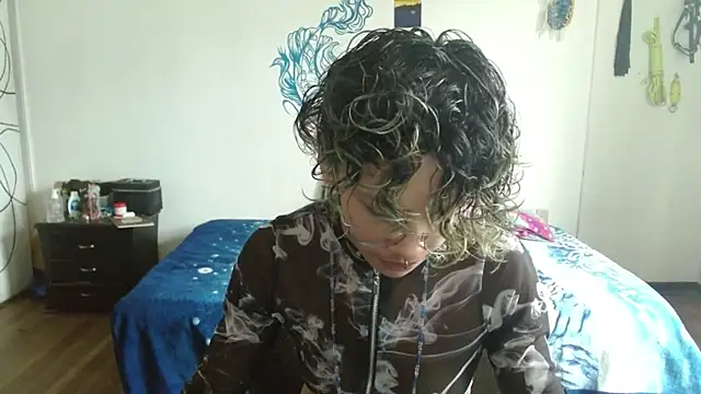 Snapshot of fenixmfx19 chatting on March 2025 08:38:02 PM fenixmfx19 online show from March 2025 08:38:02 PM