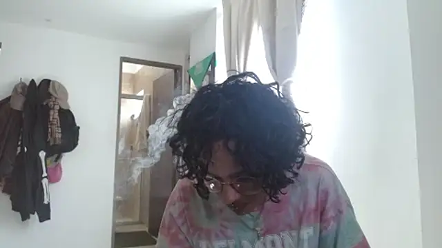 Snapshot of fenixmfx19 chatting on February 2026 07:12:01 PM fenixmfx19 online show from February 2026 07:12:01 PM