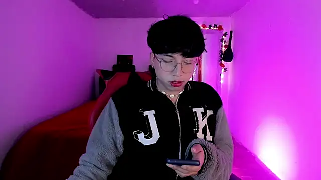 AnggelONfiree online show from November 2025 03:40:02 AM