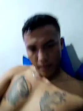 Snapshot of MagicMike009 chatting on February 2025 02:19:01 AM MagicMike009 online show from February 2025 02:19:01 AM